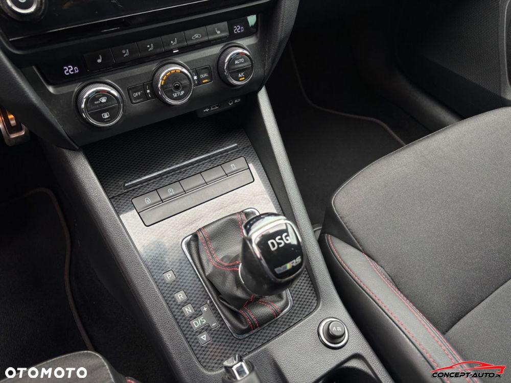 Skoda Octavia 2.0 TSI RS DSG - 27