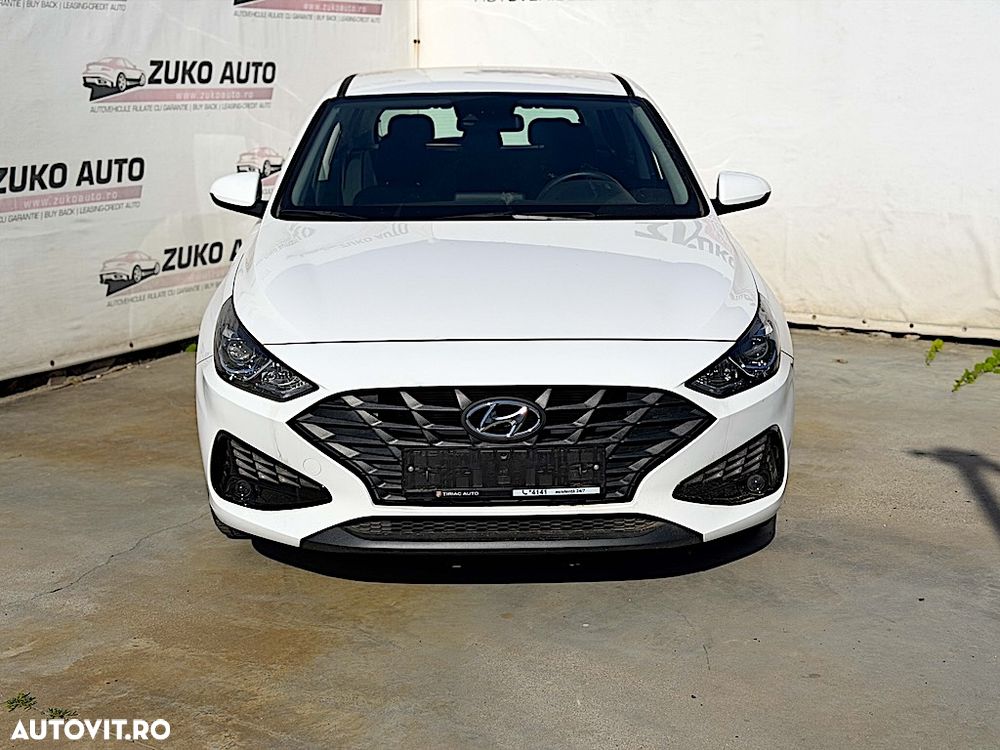 Hyundai i30 1.5 110CP 5DR M/T Comfort - 2