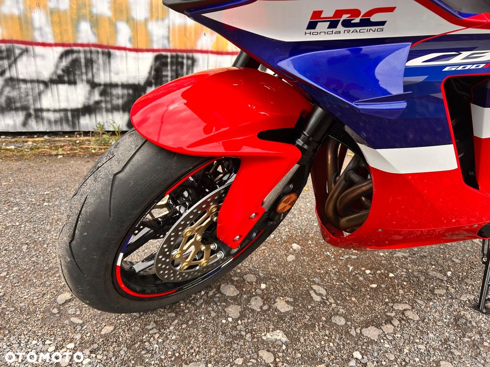 Honda CBR - 6