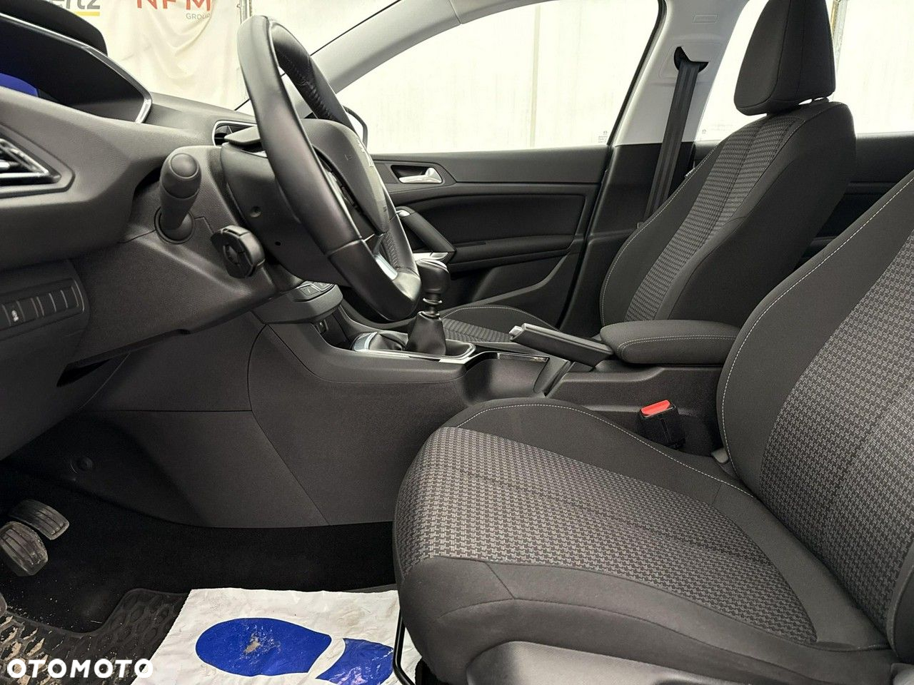 Peugeot 308 1.5 BlueHDi Active S&S - 12