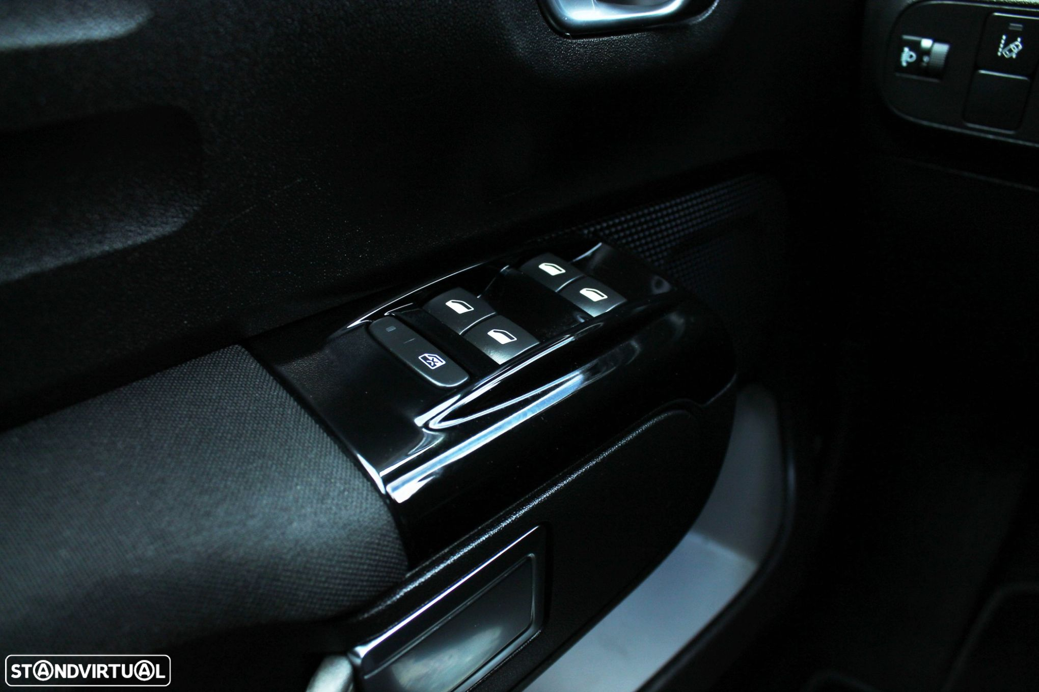 Citroën C3 1.5 BlueHDi Feel Pack - 27