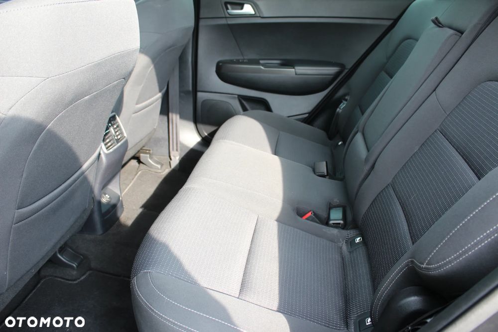 Kia Sportage 1.6 GDI L 2WD - 10