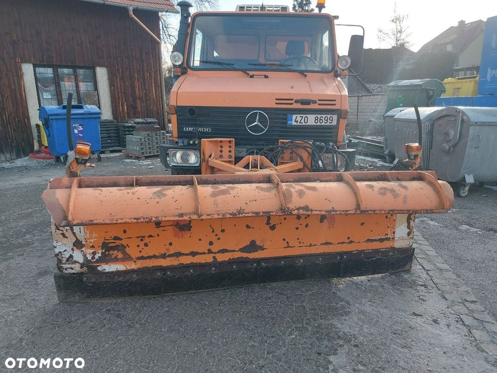 JAC Unimog U 1650 4X4 + Příslušenství - 9
