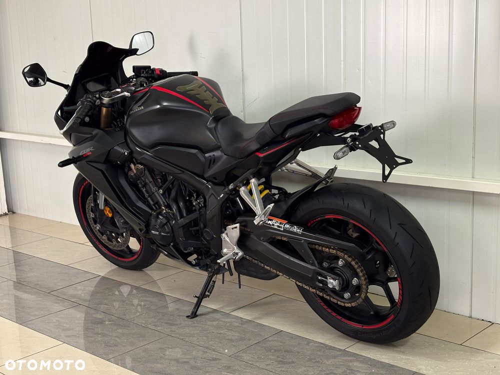 Honda CBR - 7