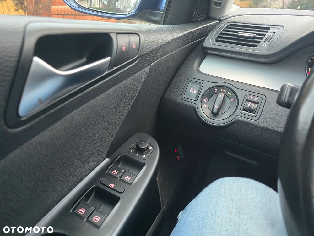 Volkswagen Passat 2.0 Blue TDI DPF DSG Highline - 13