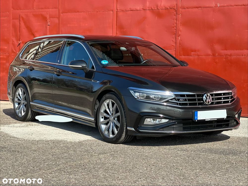 Volkswagen Passat - 30