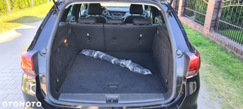 Opel Astra 1.5 D Start/Stop Sports Tourer 120 Jahre - 10