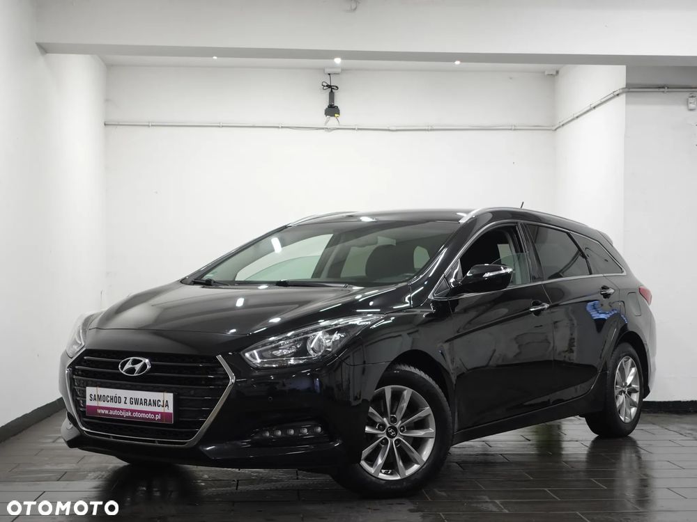 Hyundai i40 Kombi blue 1.7 CRDi Trend - 16