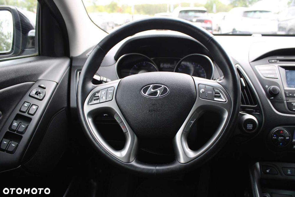 Hyundai ix35 2.0 CRDi 4WD Automatik Premium - 27