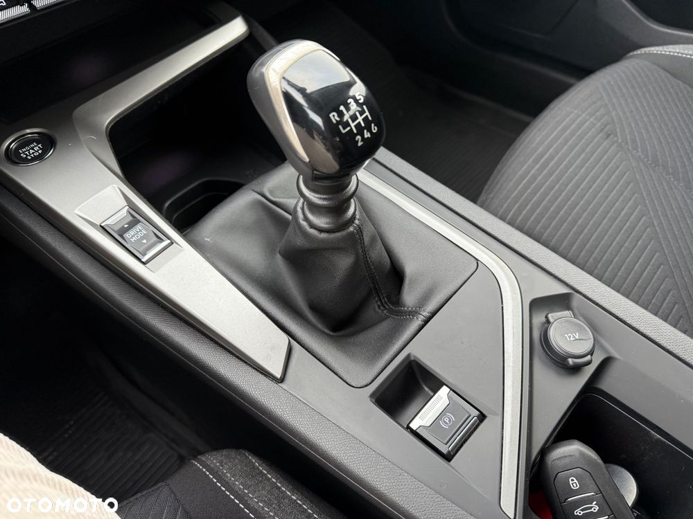 Peugeot 308 1.5 BlueHDi Active Pack S&S - 15