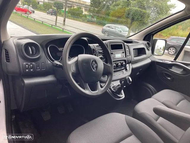 Renault Trafic L2H1 2.0 dci 120 IVA DEDUTIVEL - 9