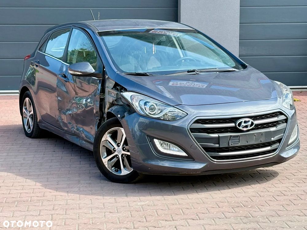 Hyundai i30 1.4 Comfort - 3