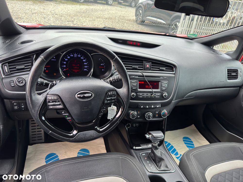 Kia Ceed 1.6 CRDi GT Line DCT - 20