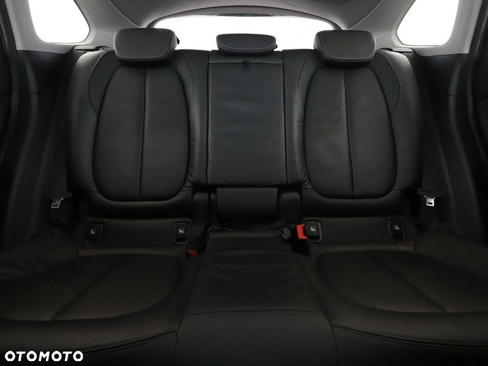 BMW X1 xDrive25e xLine - 14