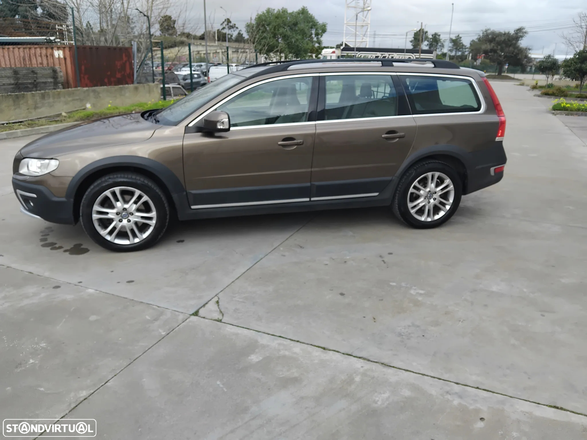 Volvo XC 70 2.0 D4 Summum Dynamic Geartronic - 5