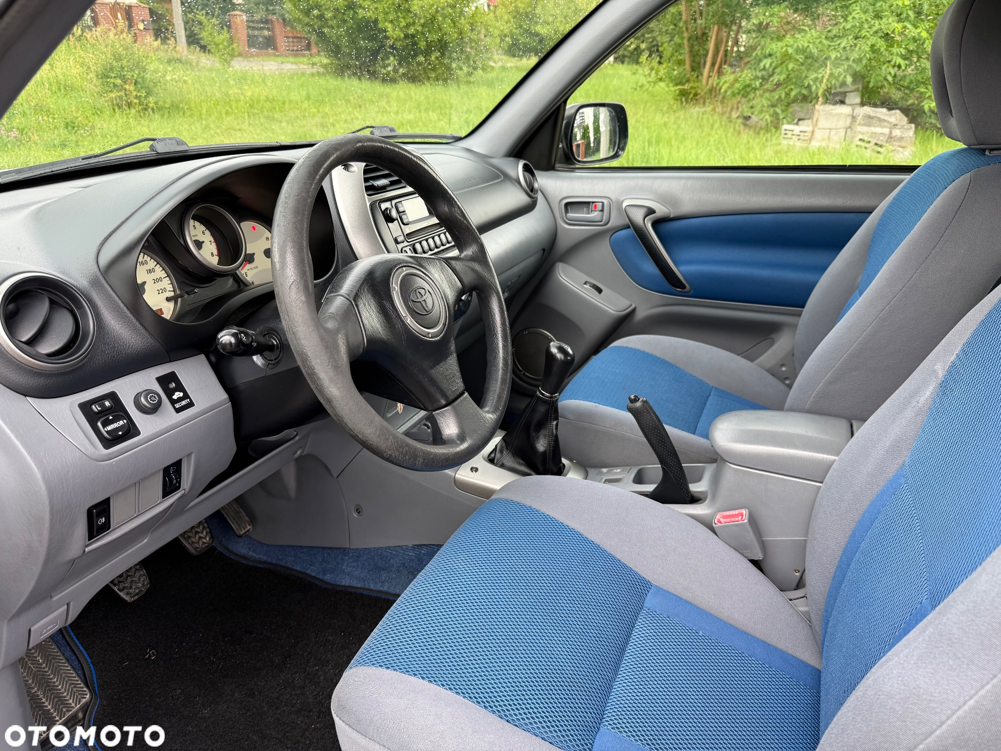 Toyota RAV4 1.8 VVT-i 4x2 - 15