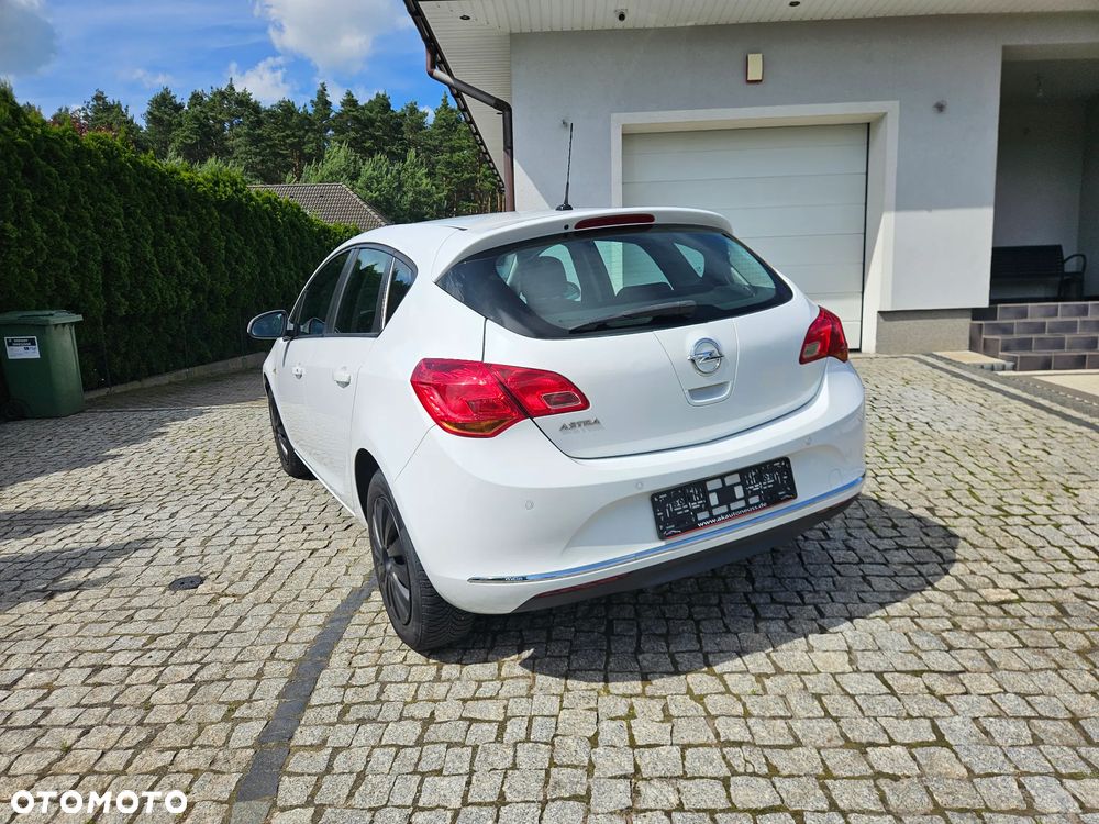 Opel Astra 1.6 Style - 8