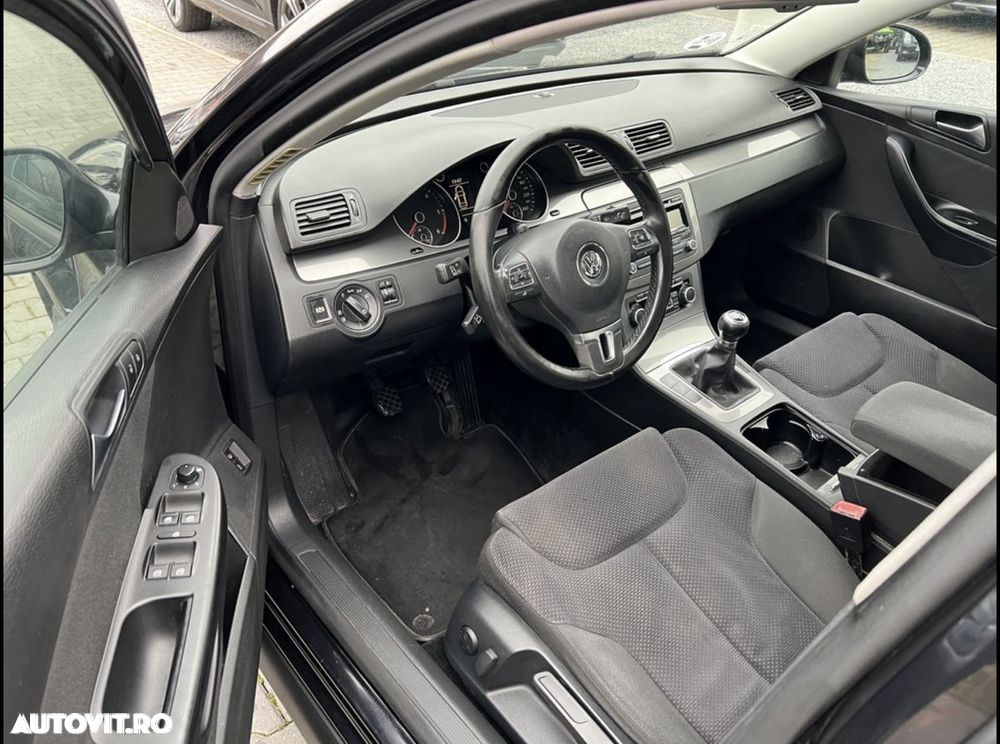 Volkswagen Passat 2.0 TDI DPF Comfortline - 5