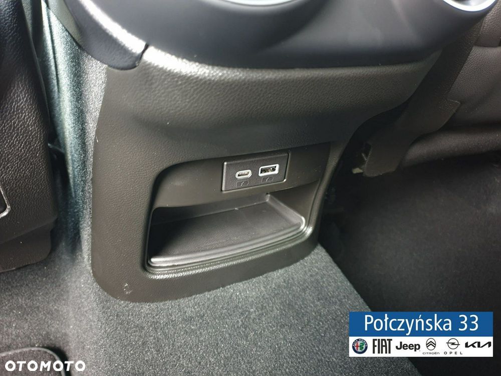 Alfa Romeo Stelvio - 19