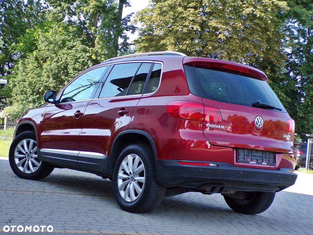 Volkswagen Tiguan 2.0 TDI DPF 4Motion BlueMotion Technology Exclusive - 4