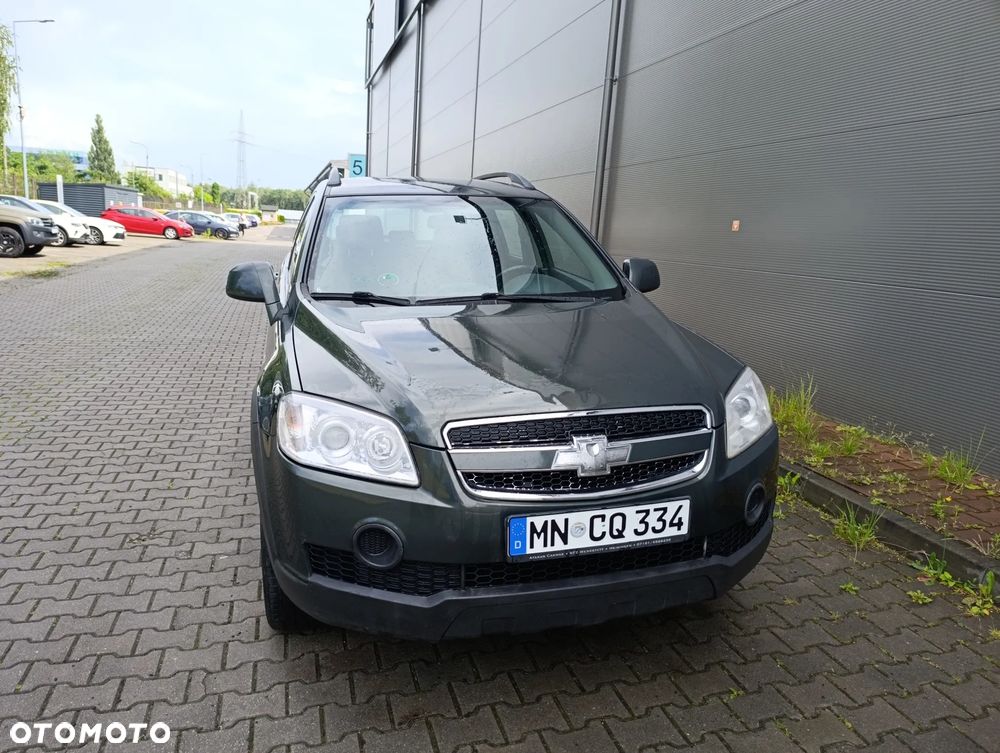 Chevrolet Captiva 2.4 2WD 7 Sitzer LS Family Edition - 3