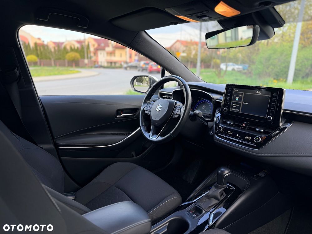 Toyota Corolla 1.8 Hybrid Comfort - 22