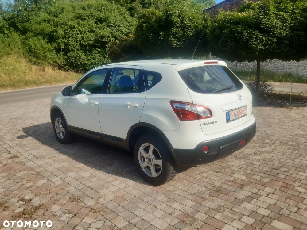Nissan Qashqai 1.6 DCi N-Connecta - 3