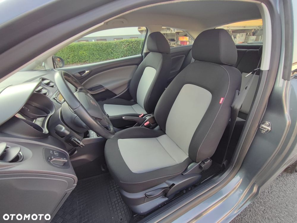 Seat Ibiza SC 1.4 16V Style - 25