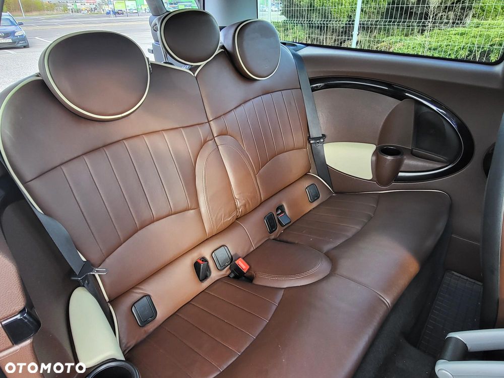 MINI Clubman - 16