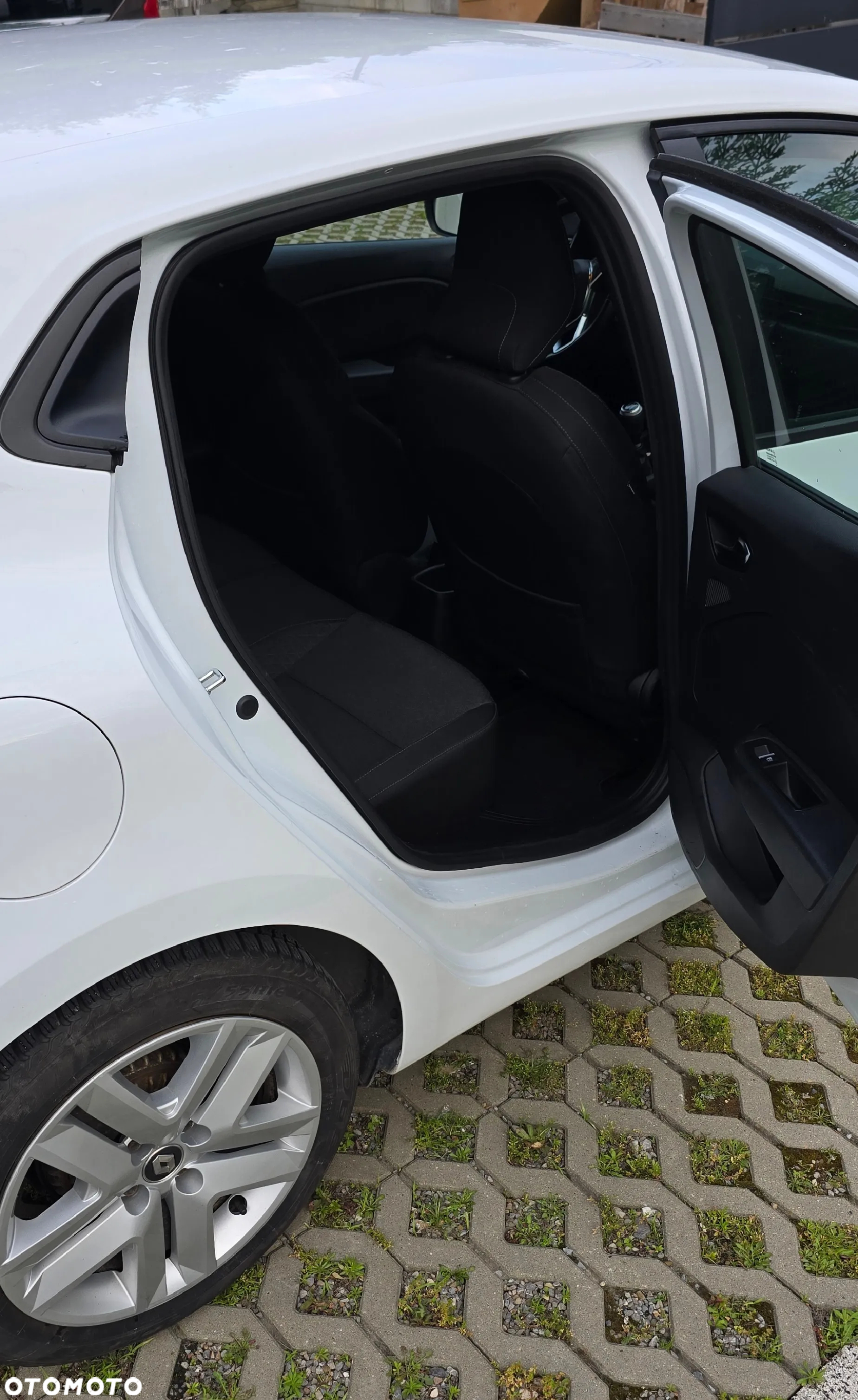 Renault Clio 1.0 TCe Zen - 13