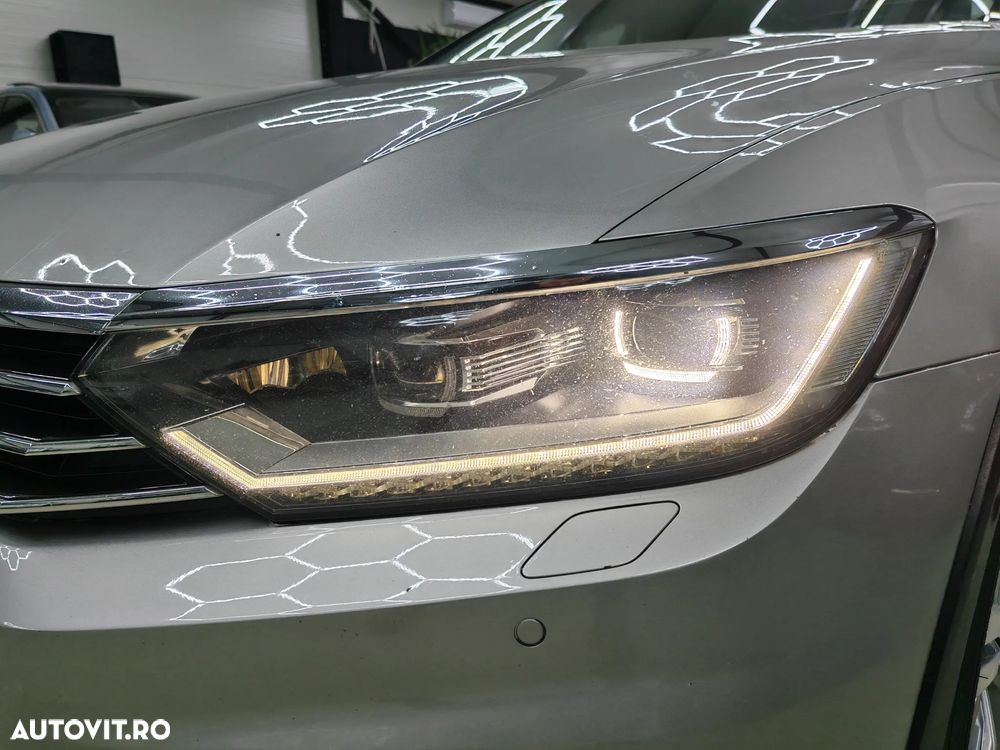 Volkswagen Passat Alltrack 2.0 TDI SCR 4Motion DSG (BMT) - 34