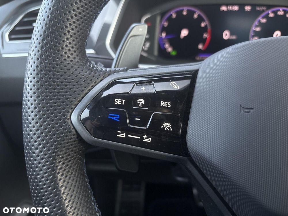 Volkswagen Tiguan 2.0 TSI 4Mot R DSG - 30