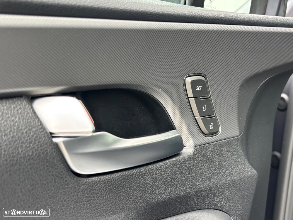 Hyundai Santa Fe 2.2 CRDi Premium - 24