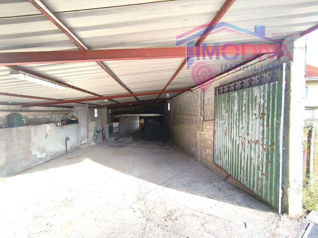 Garagem proximo de Figueiró dos Vinhos - Grande imagem: 3/10