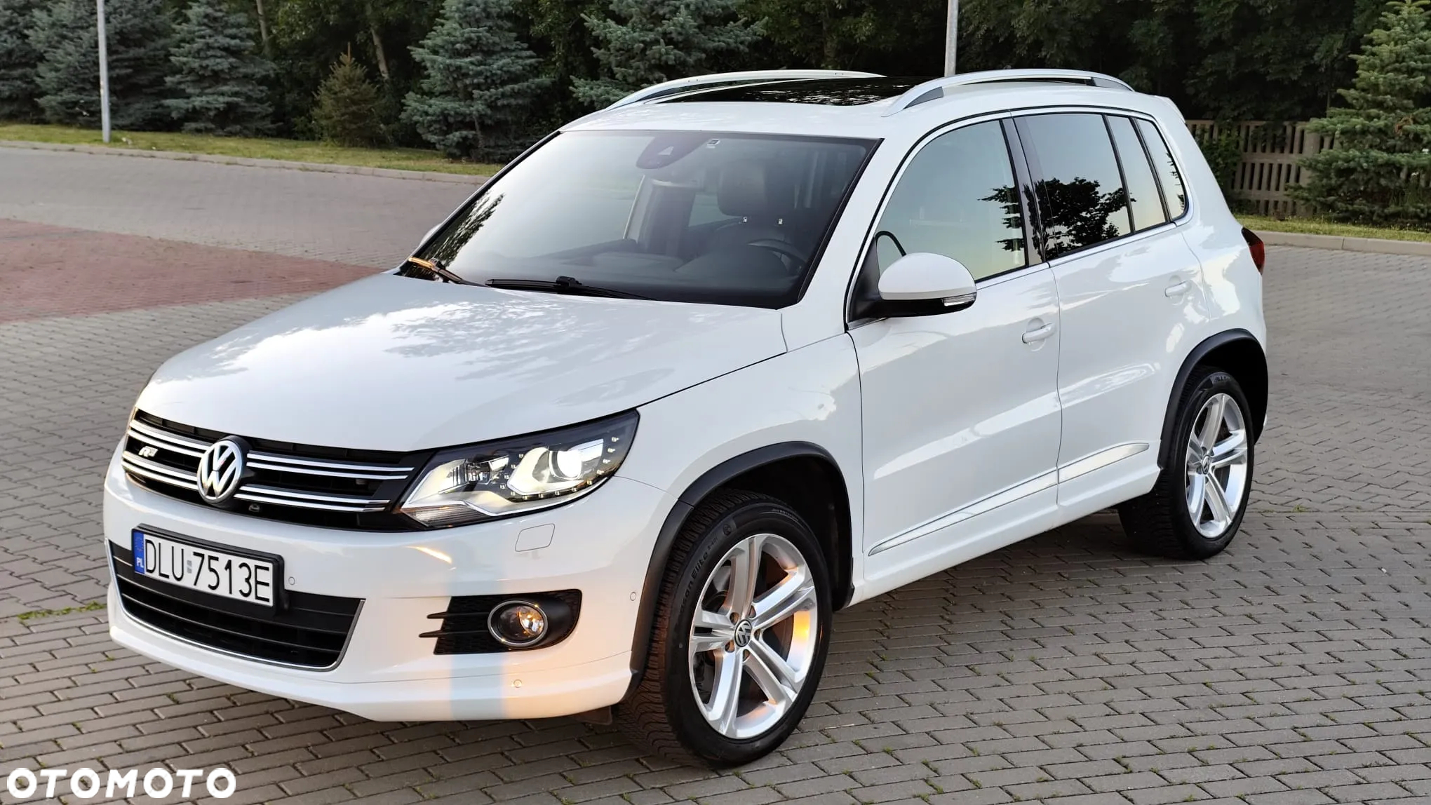 Volkswagen Tiguan 2.0 TDI 4Mot Perfectline R-Style DSG - 4
