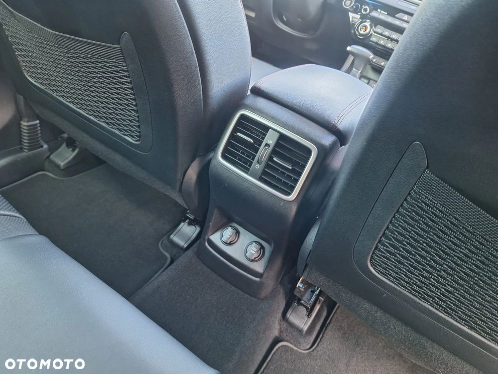 Kia Sportage 1.6 T-GDI AWD DCT GT LINE - 25