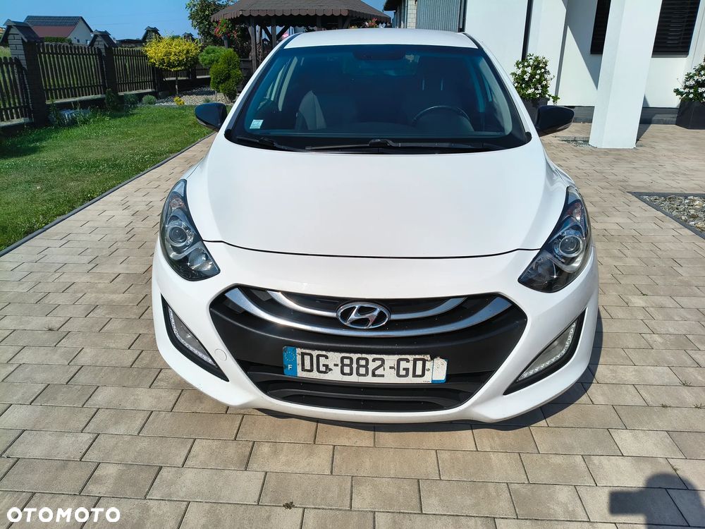 Hyundai i30 1.6 CRDi Comfort EU5 - 2
