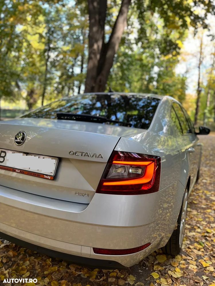 Skoda Octavia 2.0 TDI DSG 4X4 Style - 3
