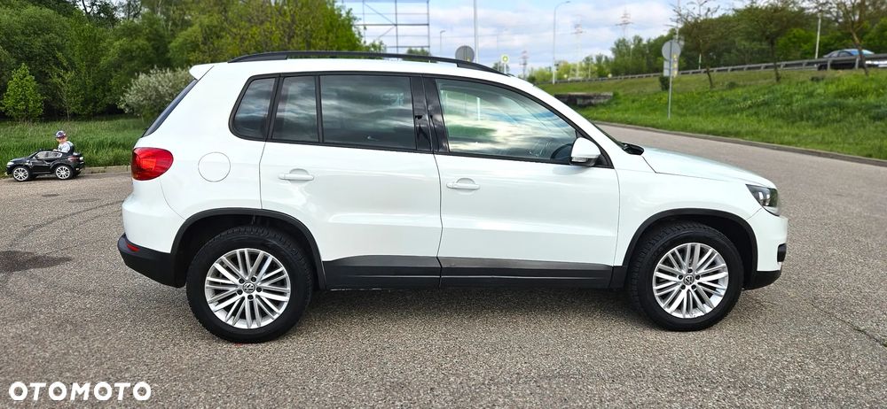 Volkswagen Tiguan - 2