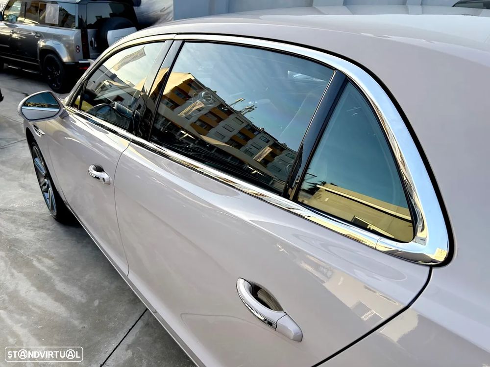 Bentley Continental Flying Spur - 51