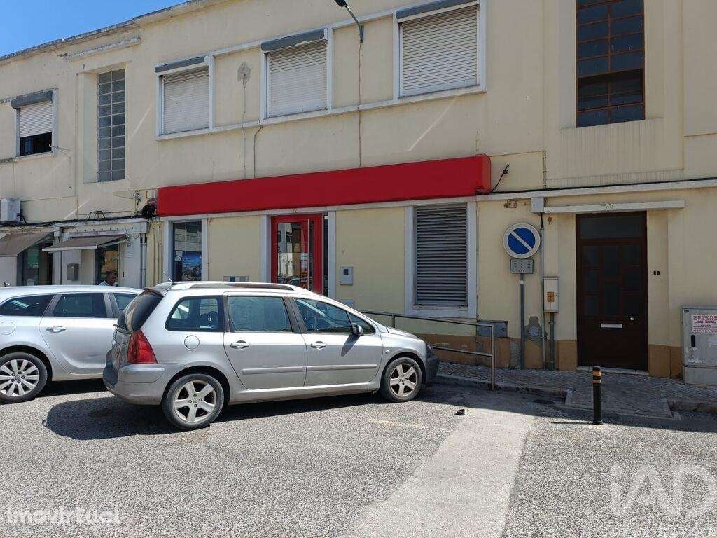 Loja / Estabelecimento Comercial em Carregado e Cadafais de 124,00 m2 - Grande imagem: 3/9