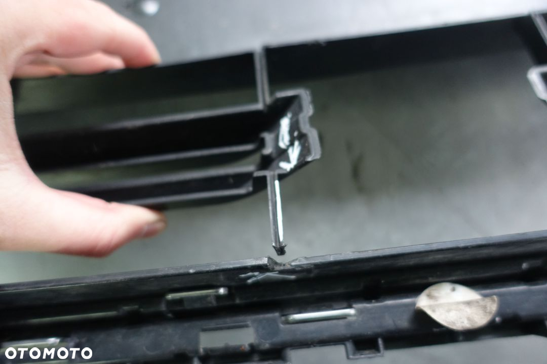 ATRAPA GRILL AUDI A3 LIFT S-LINE 8V3 - 3