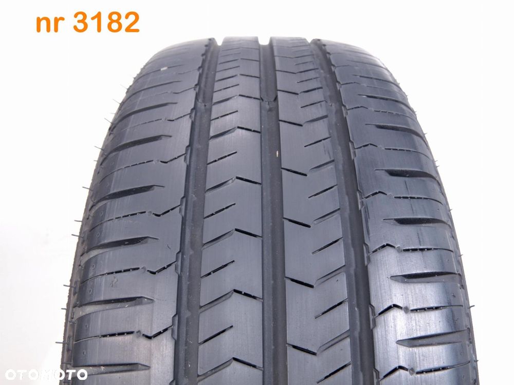 Nexen Roadian CT8 235/65 R16C - 1
