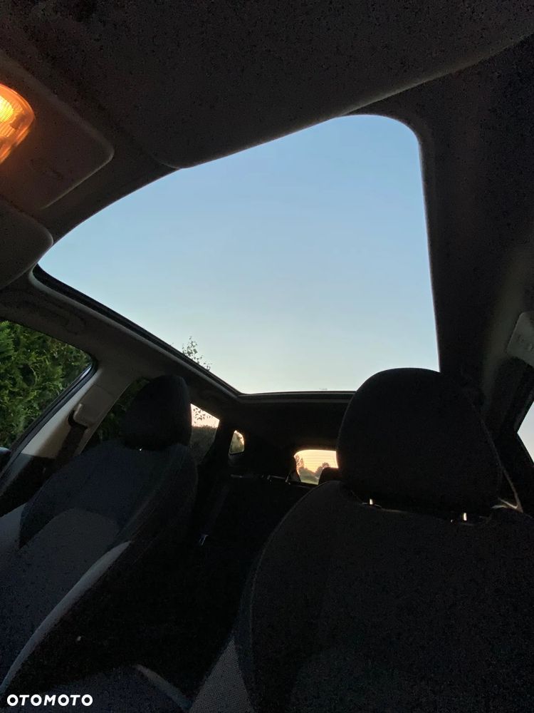 Nissan Qashqai 1.5 dCi N-Connecta EU6 - 25