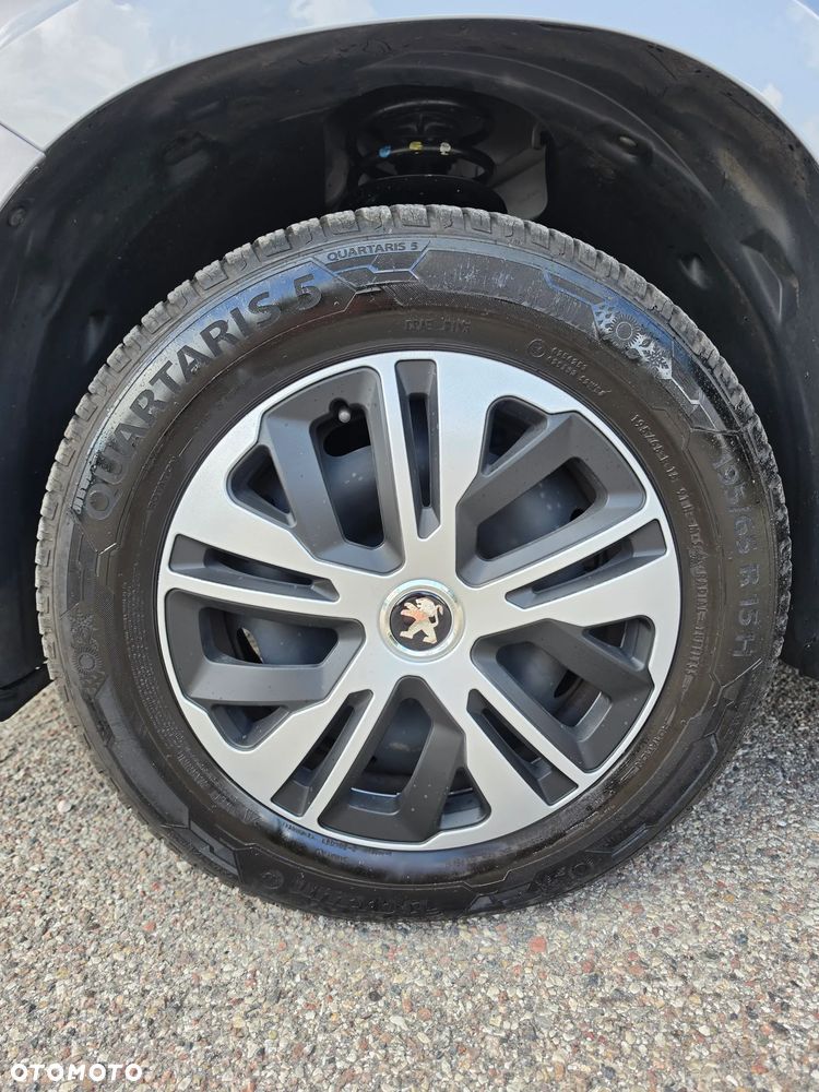 Peugeot 2008 - 9