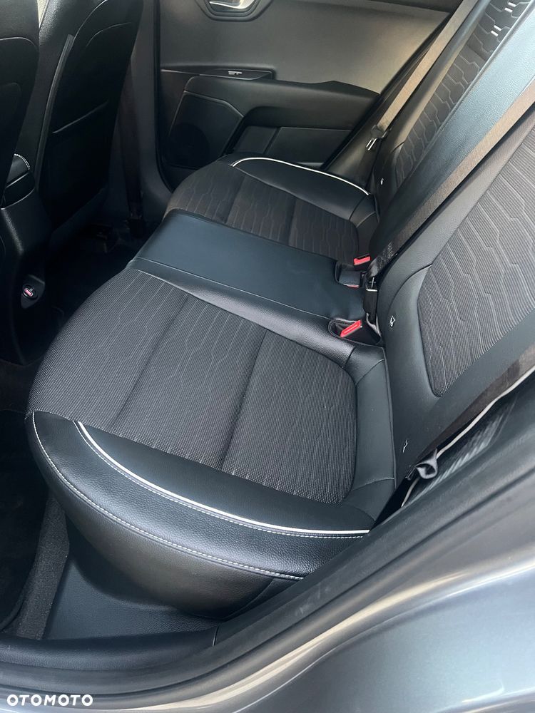 Kia Stonic 1.0 T-GDI OPF Mild Hybrid DCT7 GT Line - 9