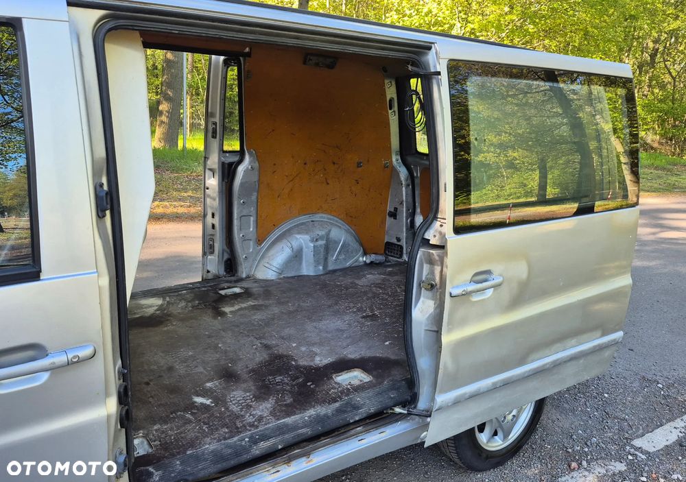 Mercedes-Benz Vito - 23