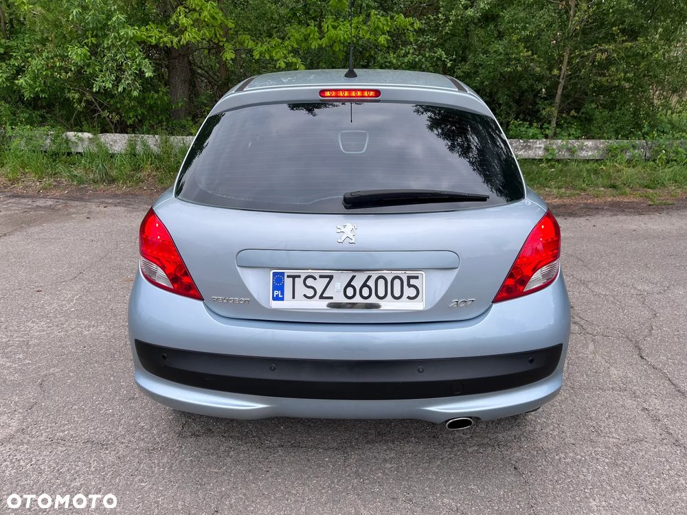 Peugeot 207 1.4 - 24