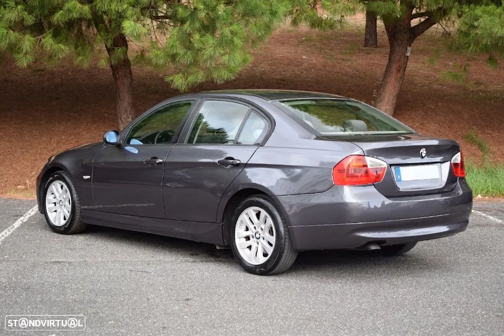 BMW 318 d Exclusive - 6