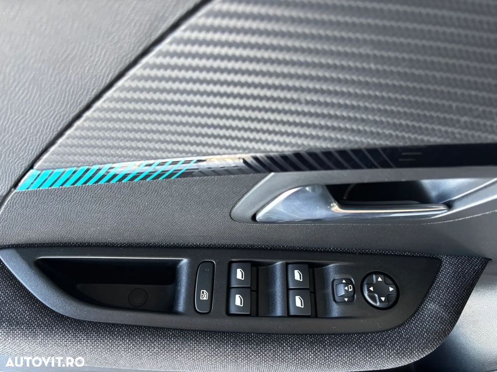 Peugeot 208 Elektromotor 136 E-Style - 18
